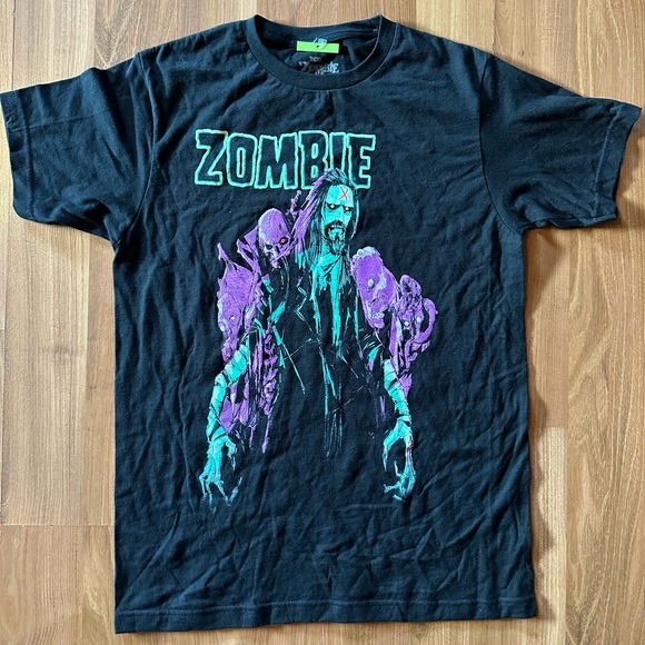 Hot Topic Other - NWT Rob Zombie T- Shirt Size Medium 💜💚🆕 Hot Topic 🎸